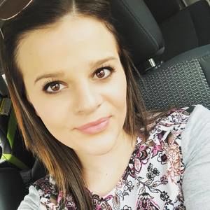 Meet your Posher, Tayler